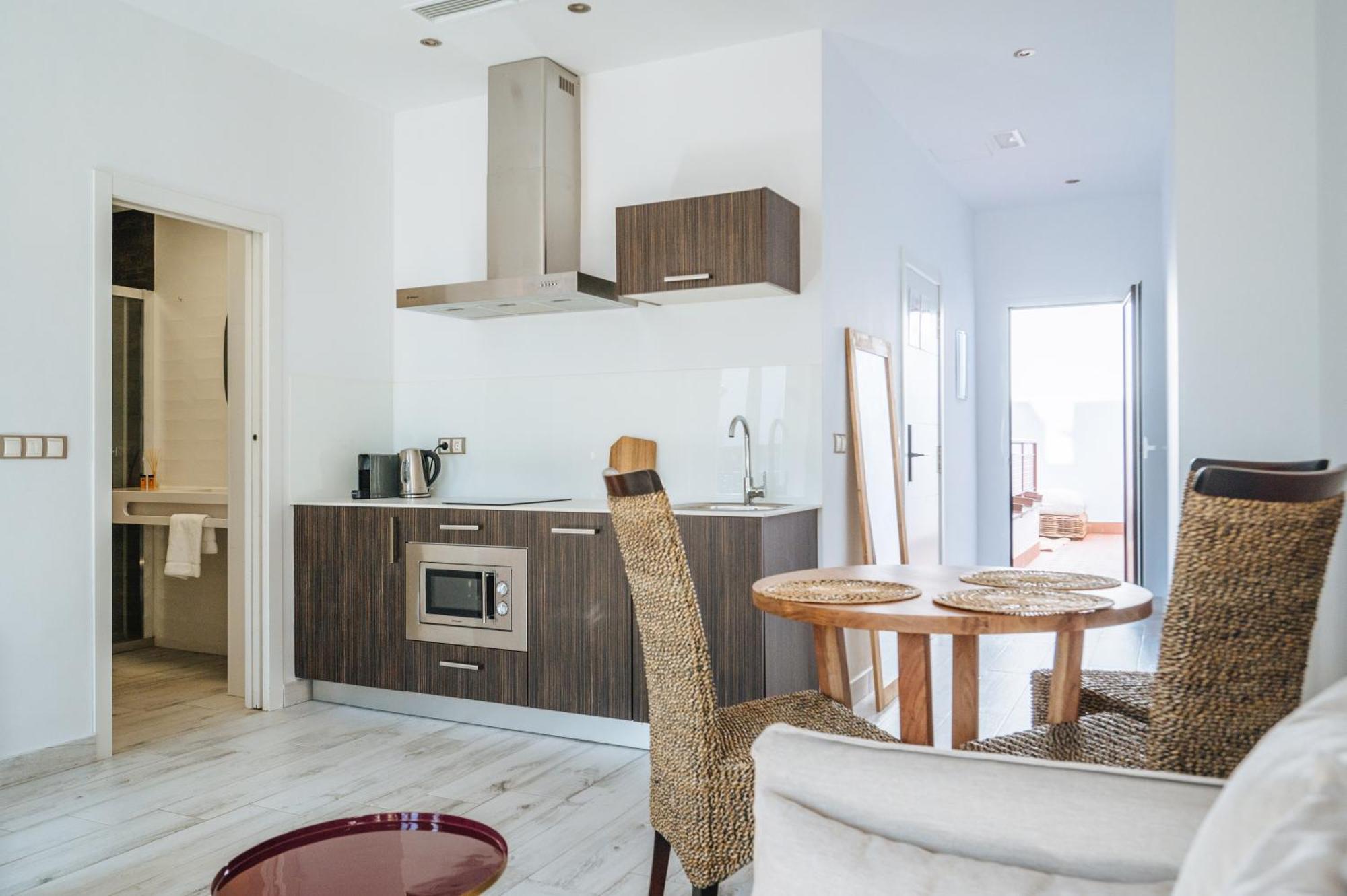 סביליה Apartamentos "El Escondite De Triana" מראה חיצוני תמונה