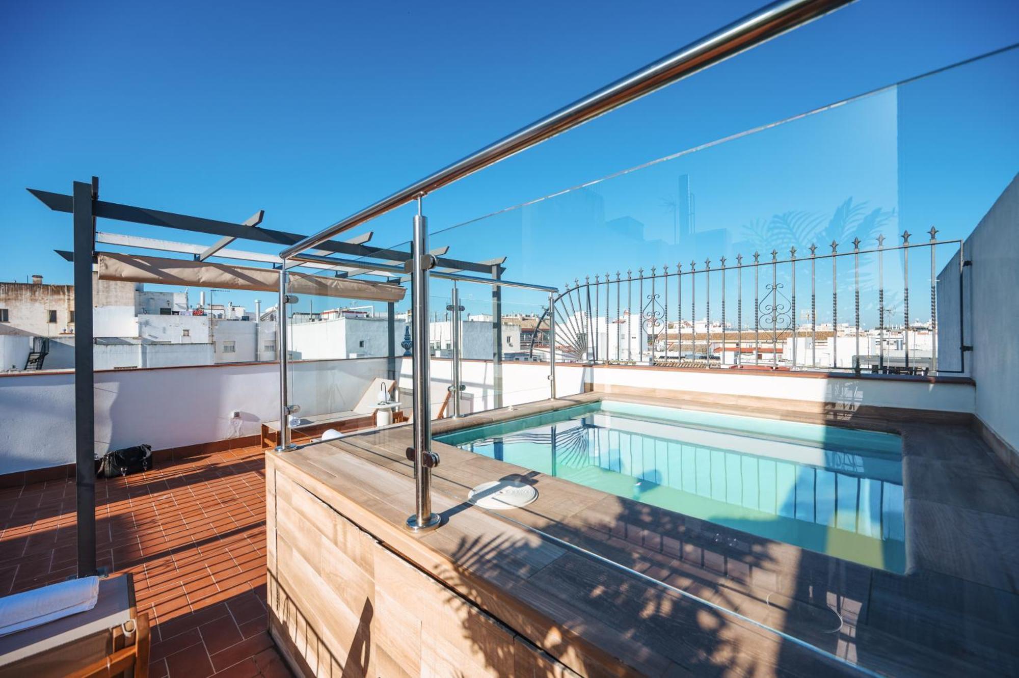 סביליה Apartamentos "El Escondite De Triana" מראה חיצוני תמונה